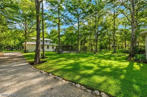 5271 Cherry Wood Drive Naples FL 34119