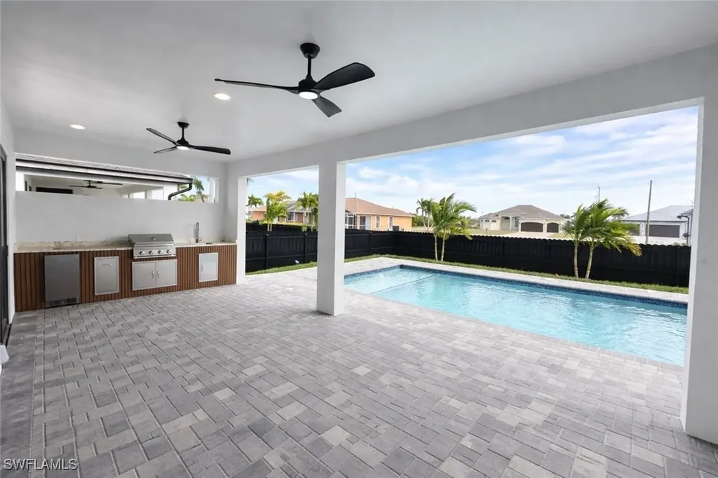 721 NW 37th Avenue Cape Coral FL 33993