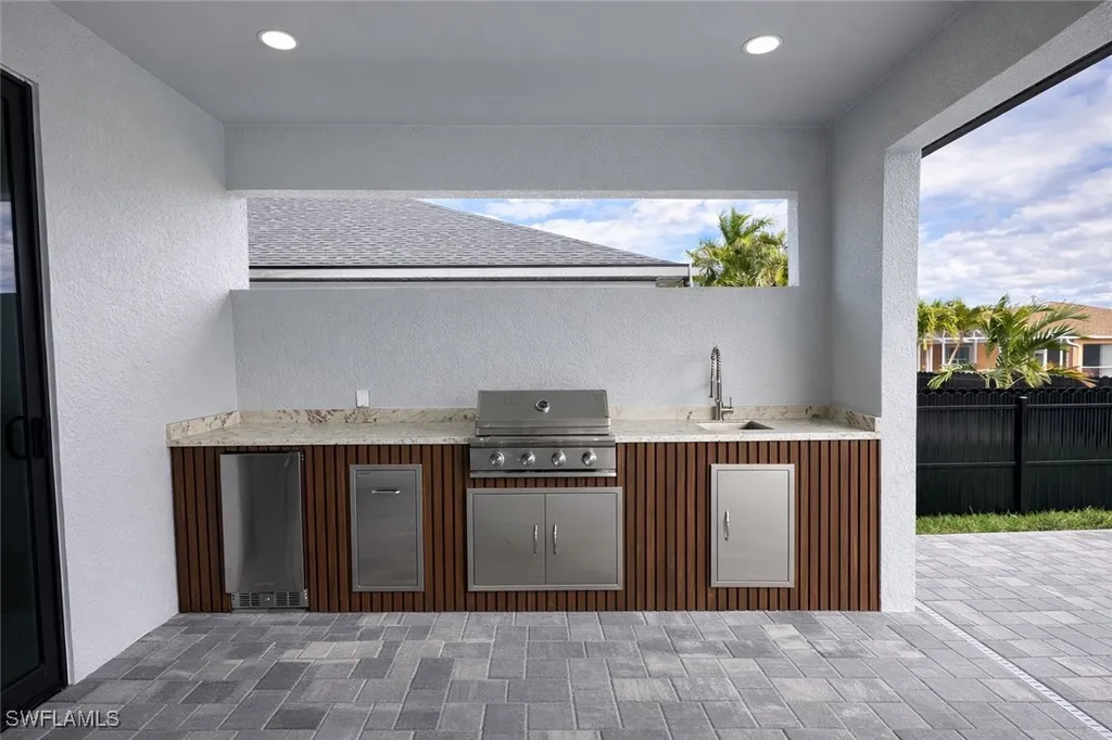 721 NW 37th Avenue Cape Coral FL 33993