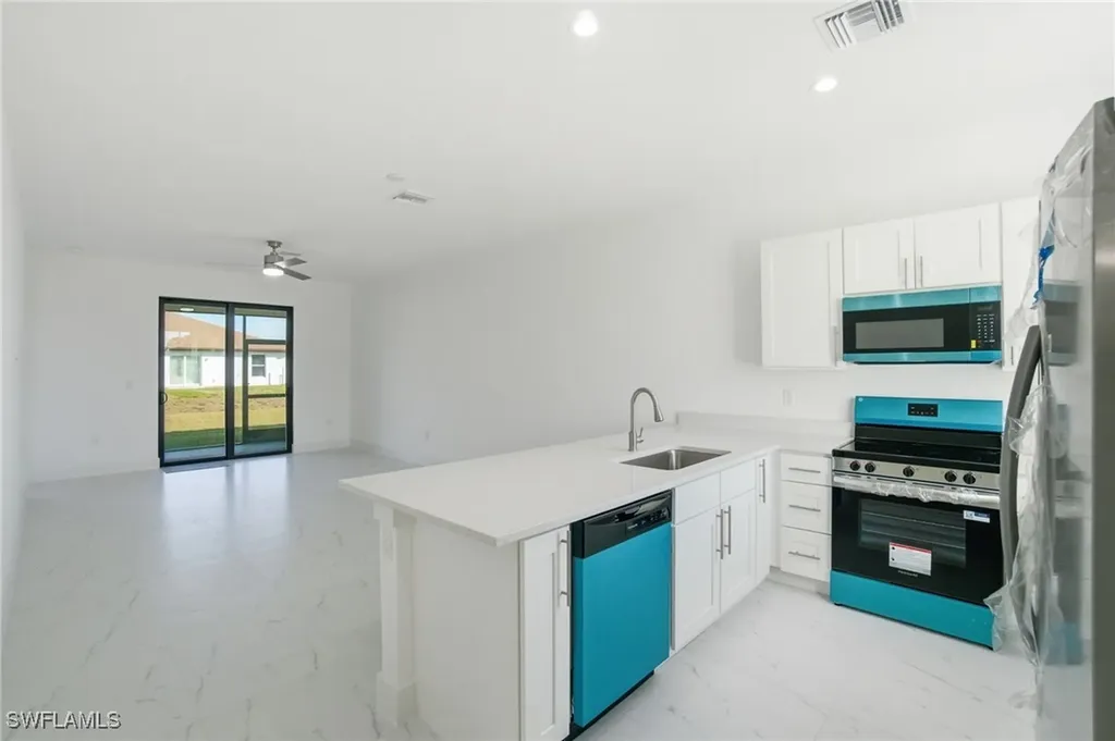 1157/1159 Countess Avenue Lehigh Acres FL 33974
