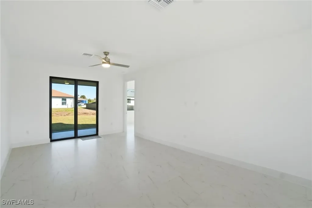 1157/1159 Countess Avenue Lehigh Acres FL 33974
