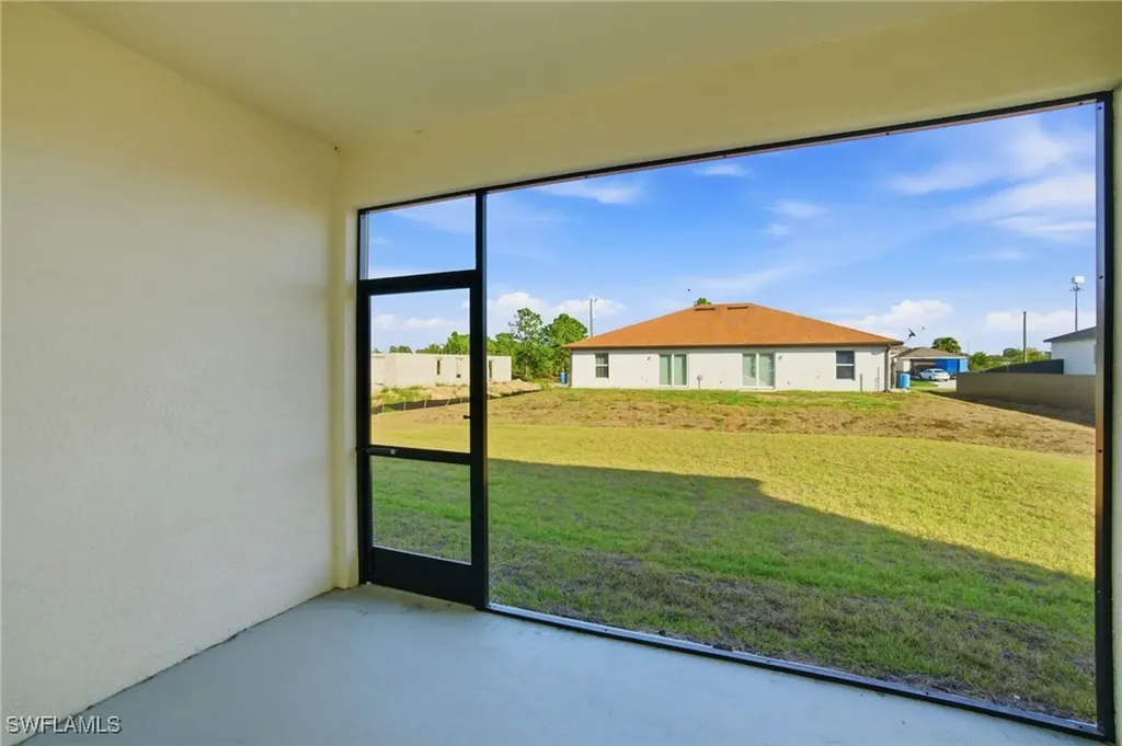 1157/1159 Countess Avenue Lehigh Acres FL 33974