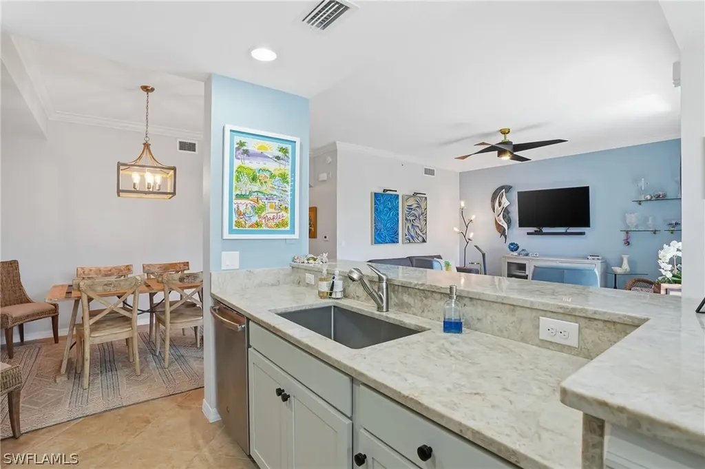 9715 Acqua Court Naples FL 34113