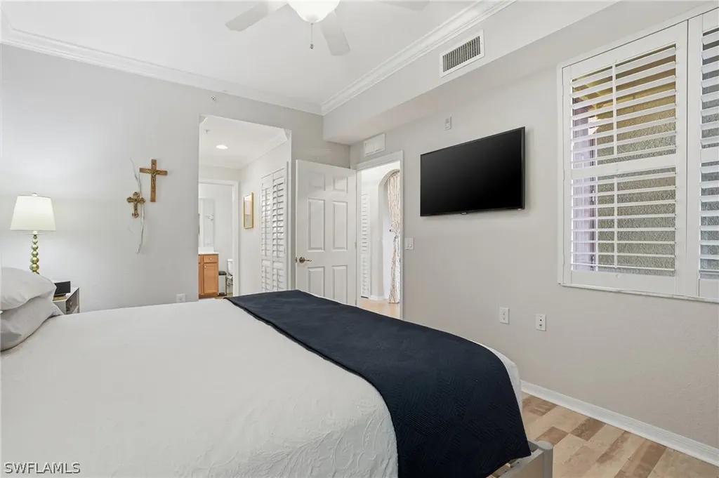 9715 Acqua Court Naples FL 34113