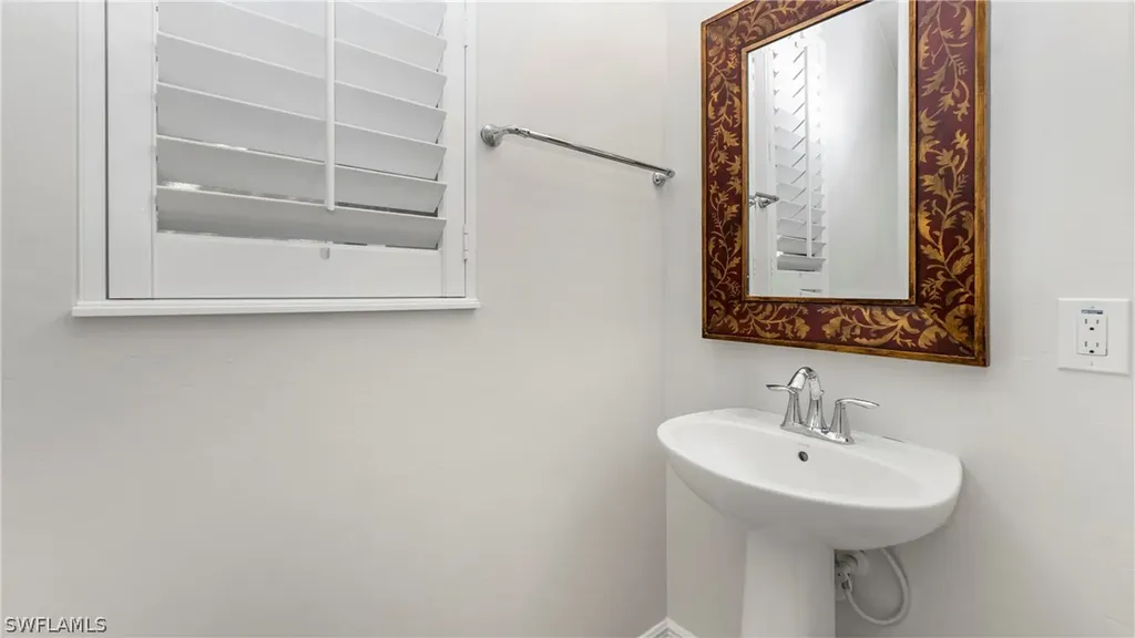1238 Kendari Terrace Naples FL 34113