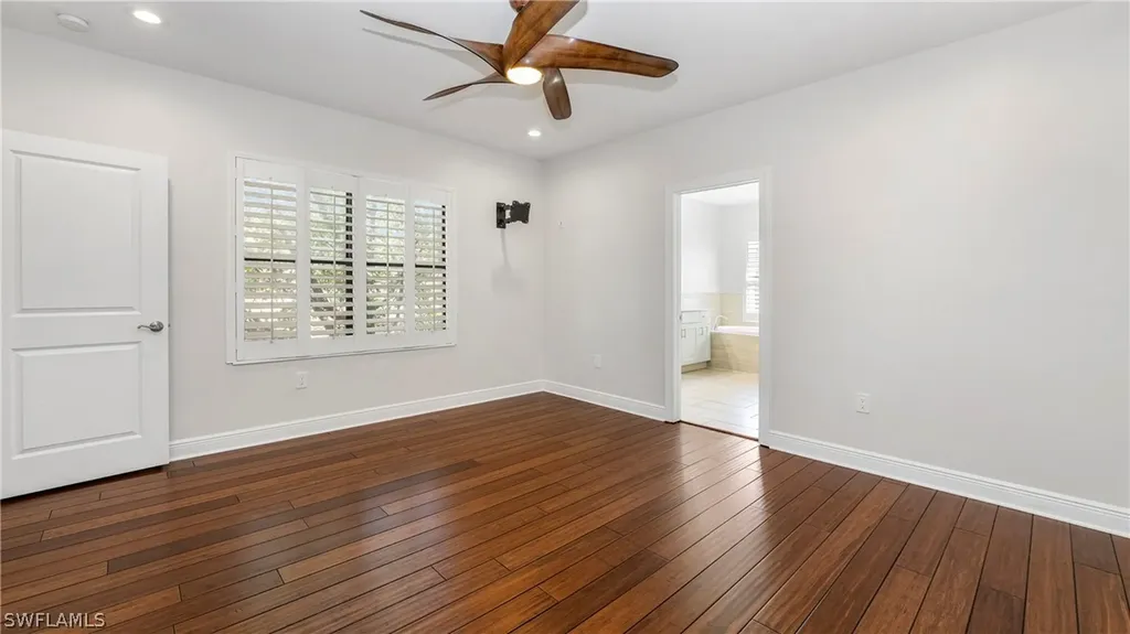 1238 Kendari Terrace Naples FL 34113
