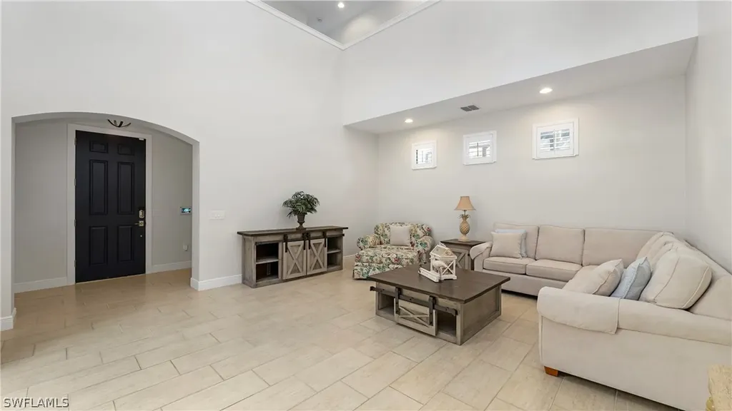 1238 Kendari Terrace Naples FL 34113