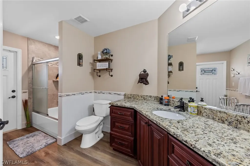 1747 NW 16th Terrace Cape Coral FL 33993