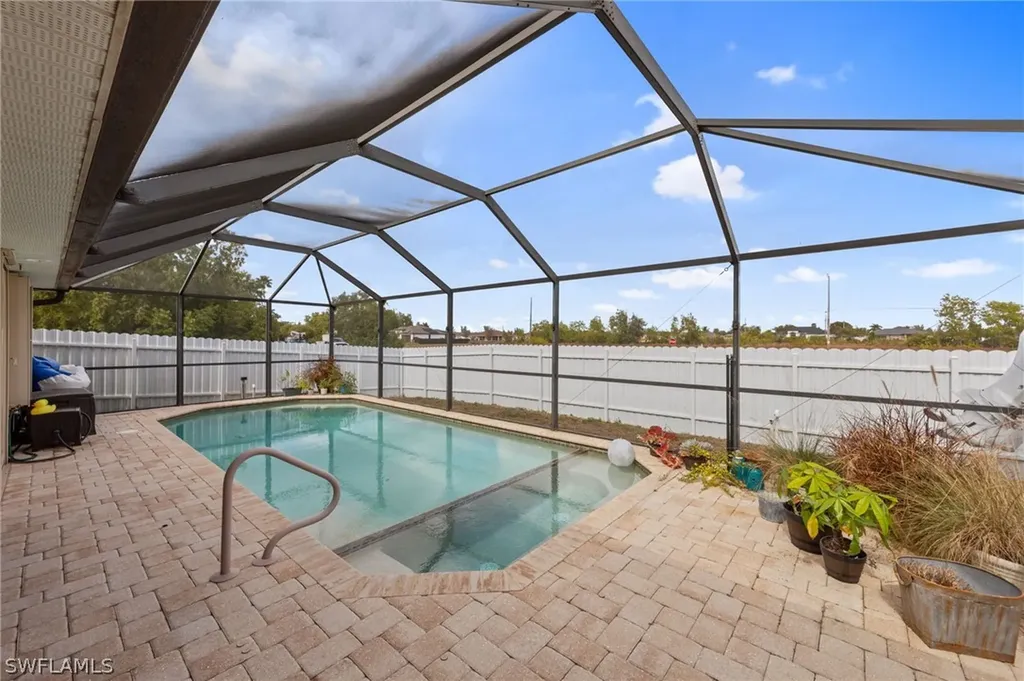1747 NW 16th Terrace Cape Coral FL 33993