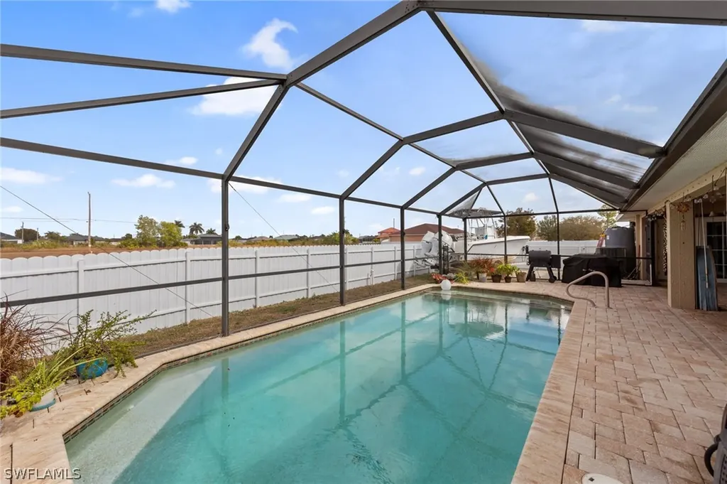 1747 NW 16th Terrace Cape Coral FL 33993