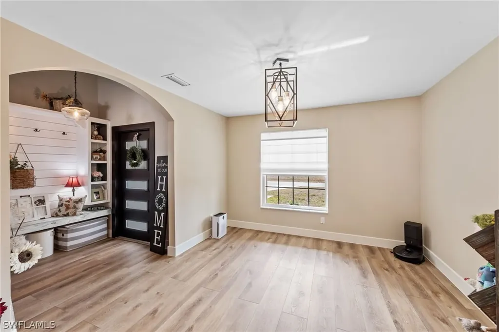 1747 NW 16th Terrace Cape Coral FL 33993