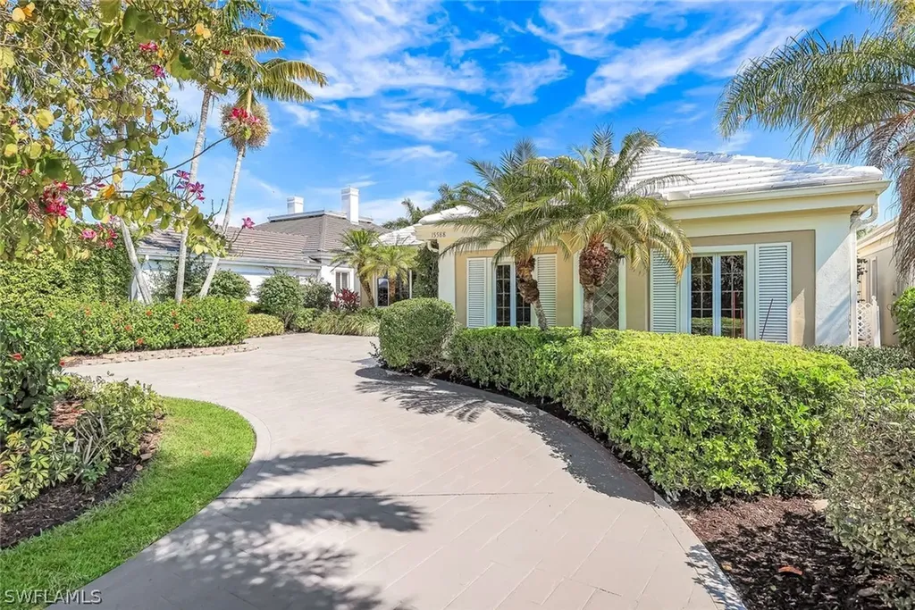 15588 Whitney Lane Naples FL 34110