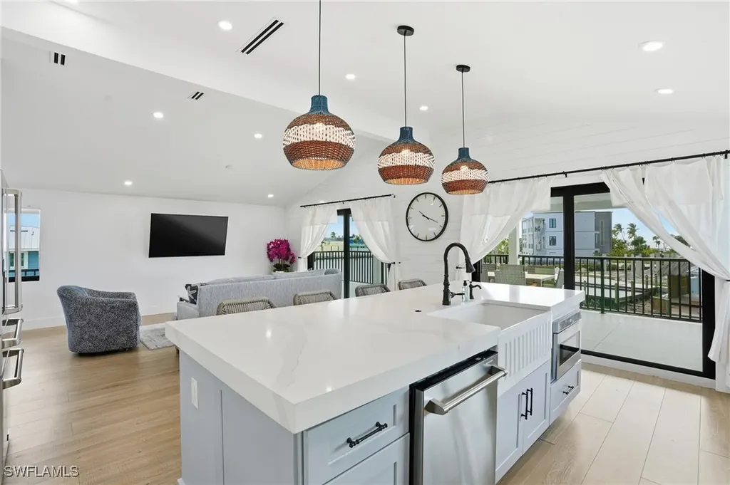 910 3rd Street Fort Myers Beach FL 33931