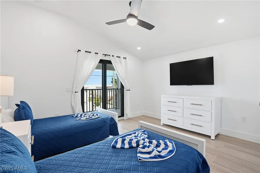 910 3rd Street Fort Myers Beach FL 33931