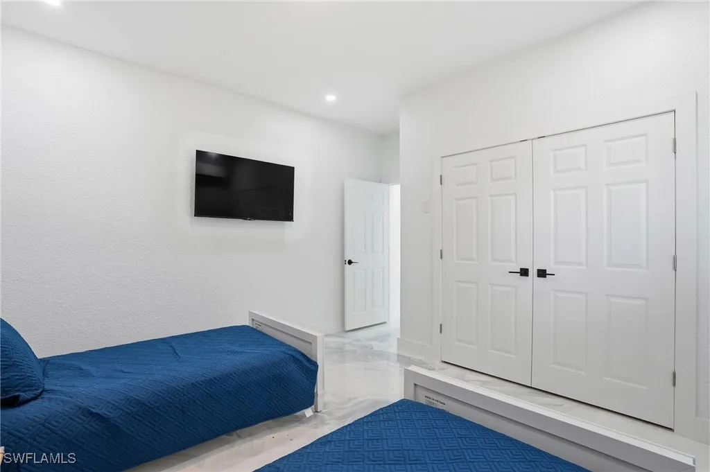 910 3rd Street Fort Myers Beach FL 33931