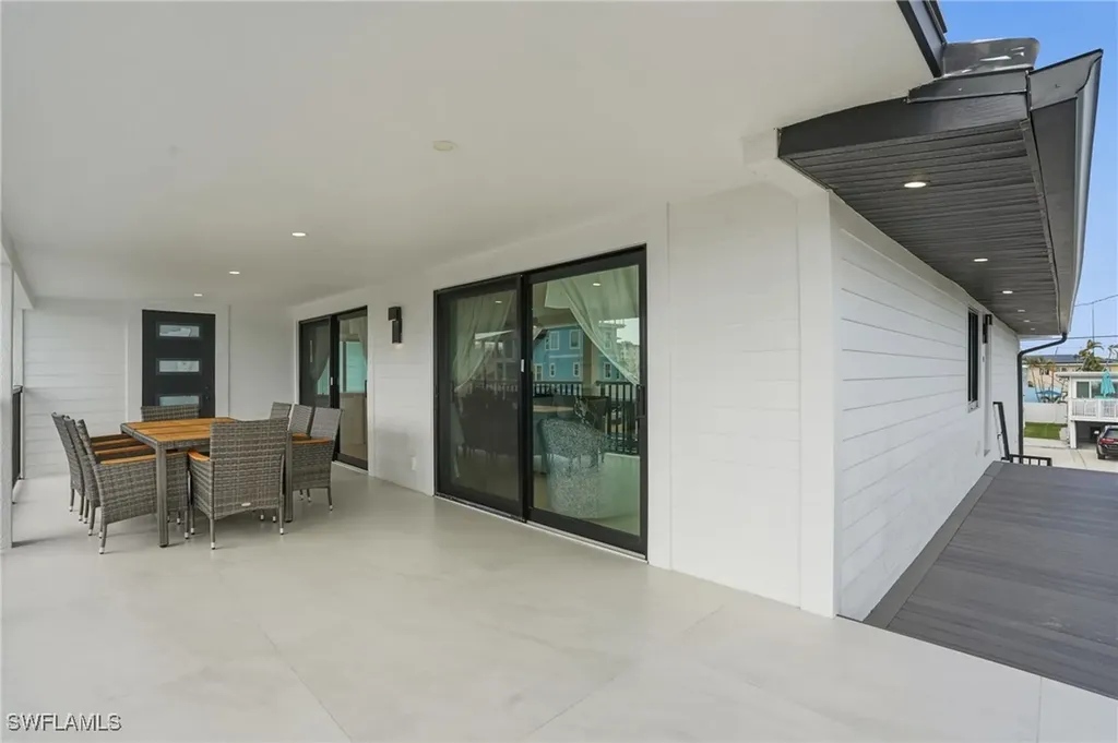 910 3rd Street Fort Myers Beach FL 33931