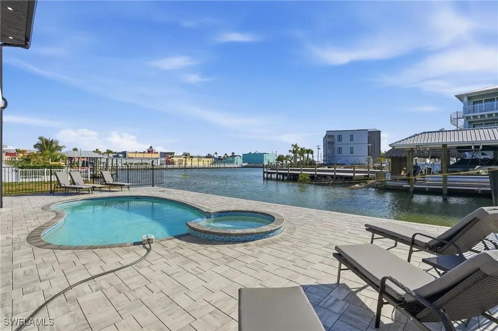 910 3rd Street Fort Myers Beach FL 33931