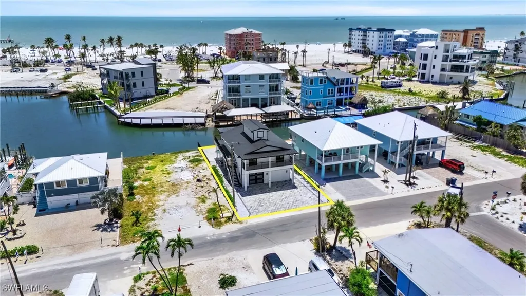 910 3rd Street Fort Myers Beach FL 33931
