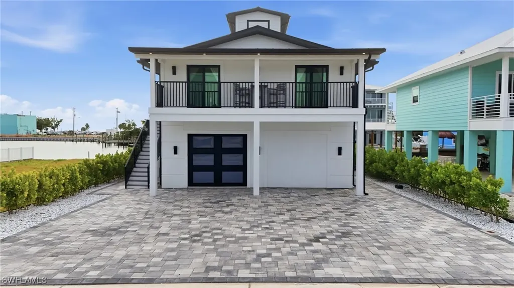 910 3rd Street Fort Myers Beach FL 33931