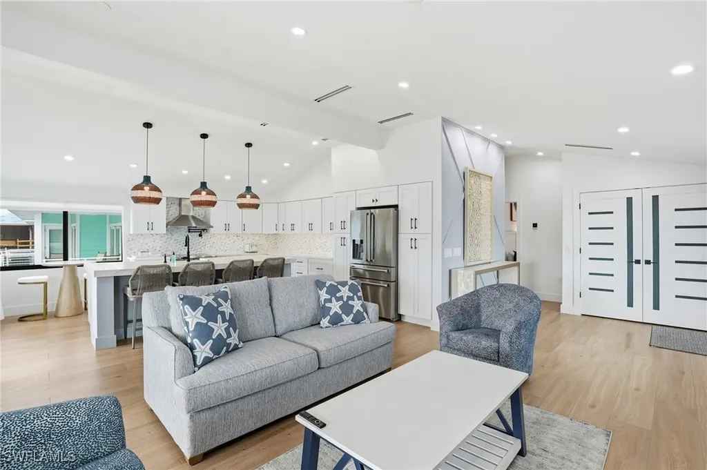 910 3rd Street Fort Myers Beach FL 33931