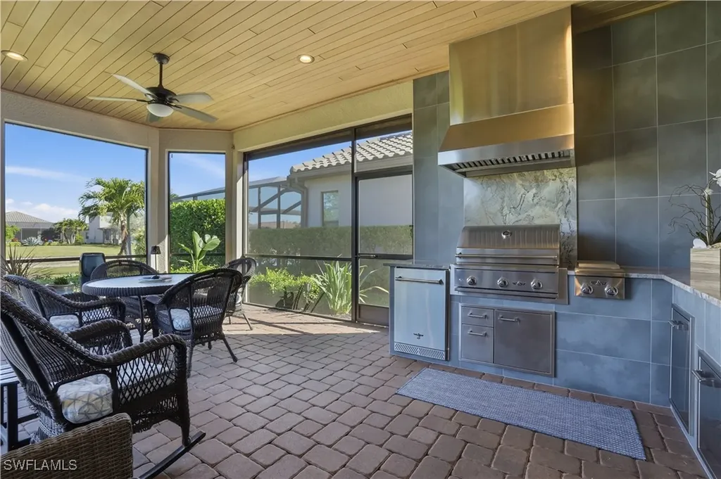 8665 Dilillo Court Naples FL 34119