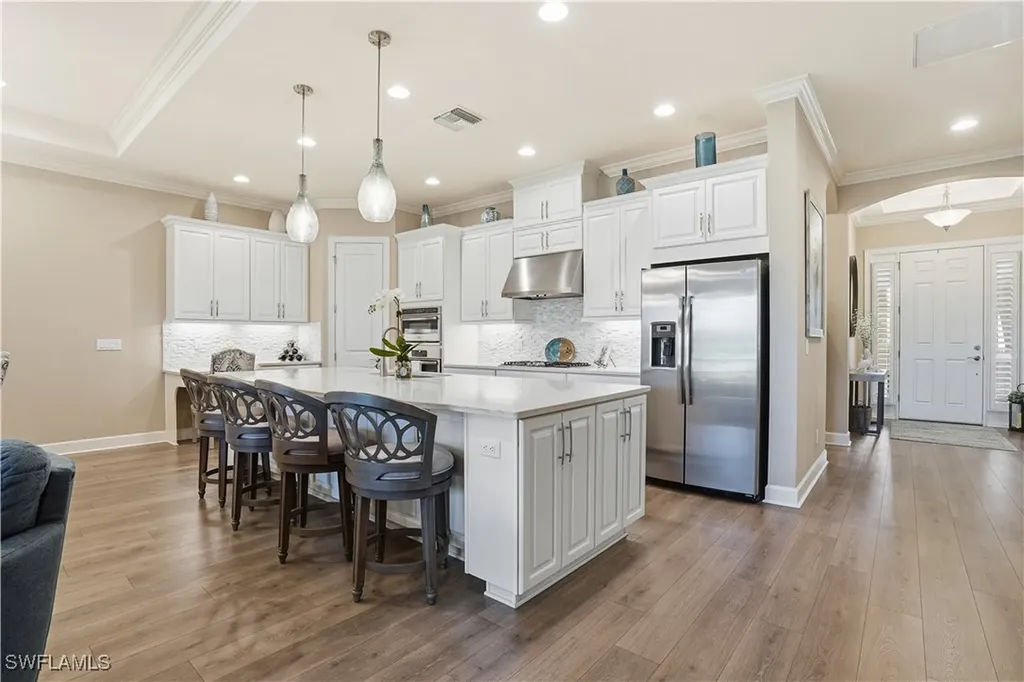 8665 Dilillo Court Naples FL 34119