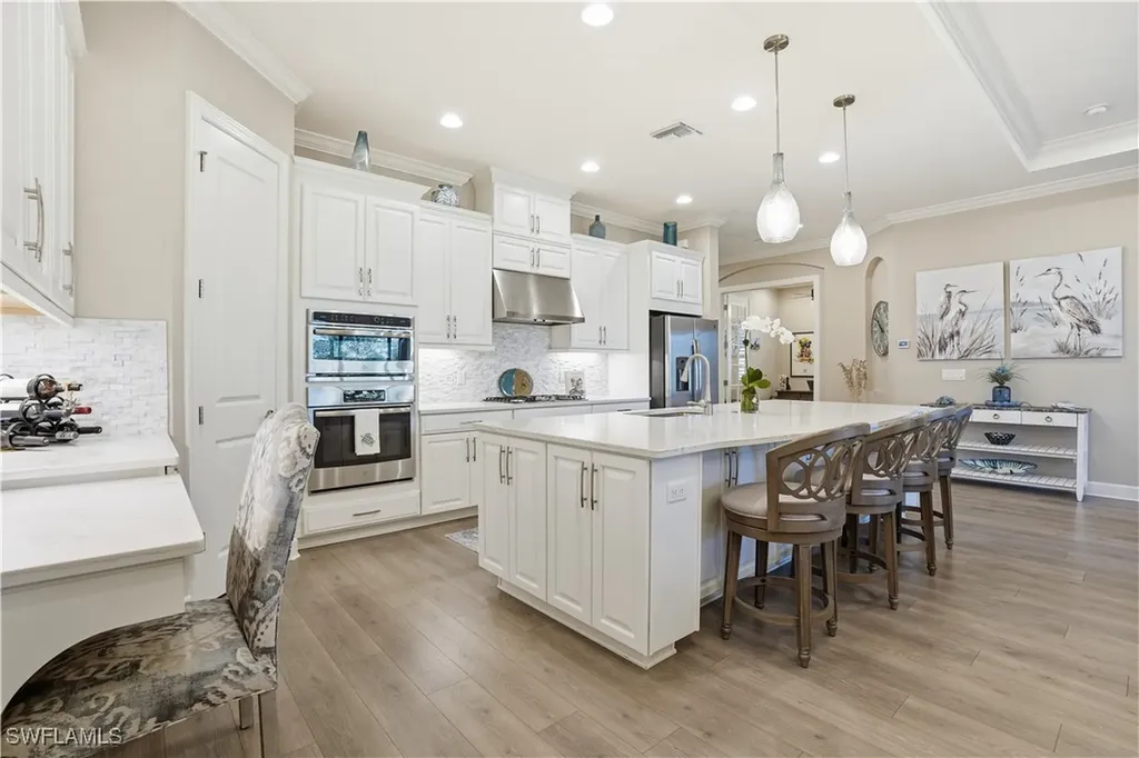 8665 Dilillo Court Naples FL 34119