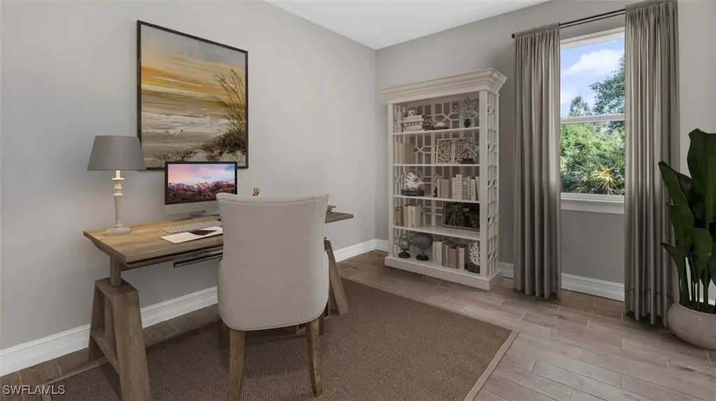 567 Spring Hill Lake Loop Cape Coral FL 33993