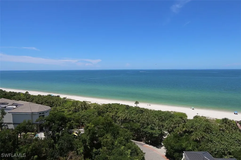 8665 Bay Colony Drive Naples FL 34108
