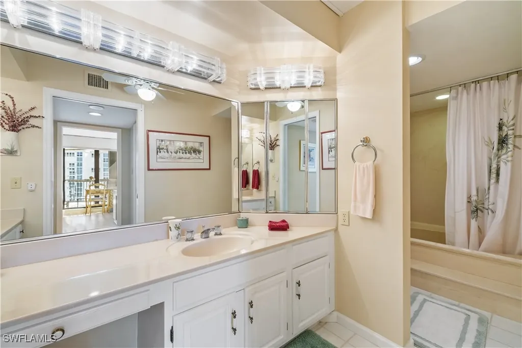 4551 Gulf Shore Boulevard N Naples FL 34103