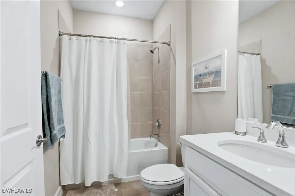 28137 Seasons Tide Avenue Bonita Springs FL 34135