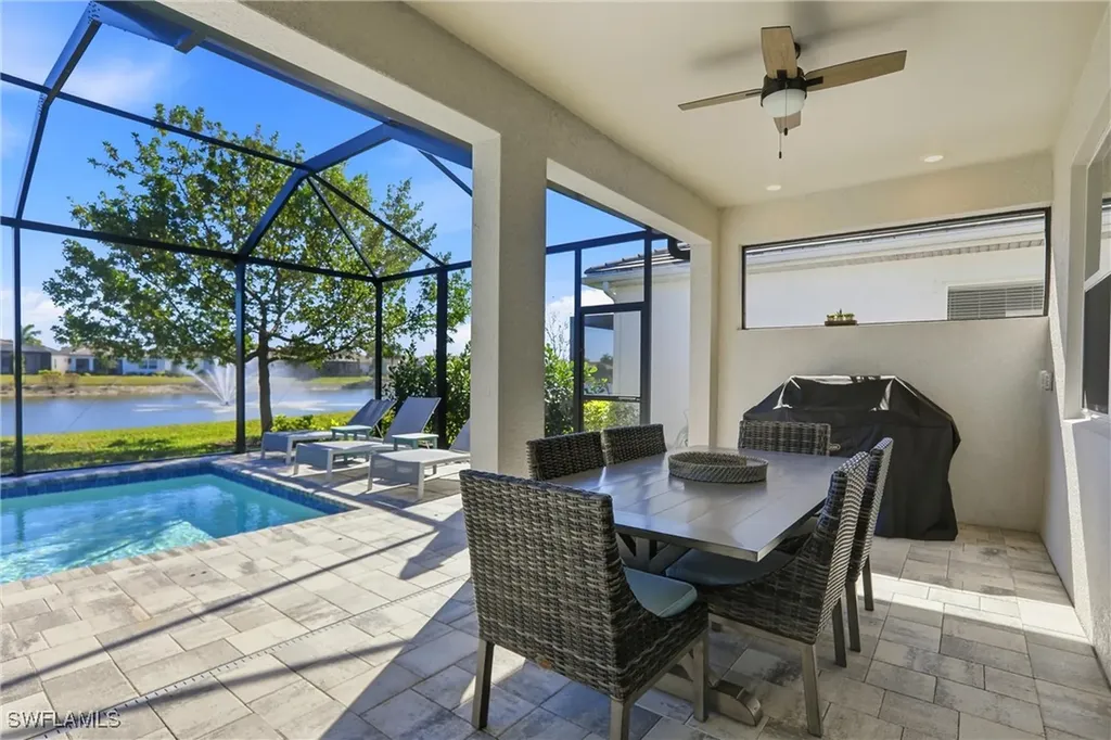 28137 Seasons Tide Avenue Bonita Springs FL 34135