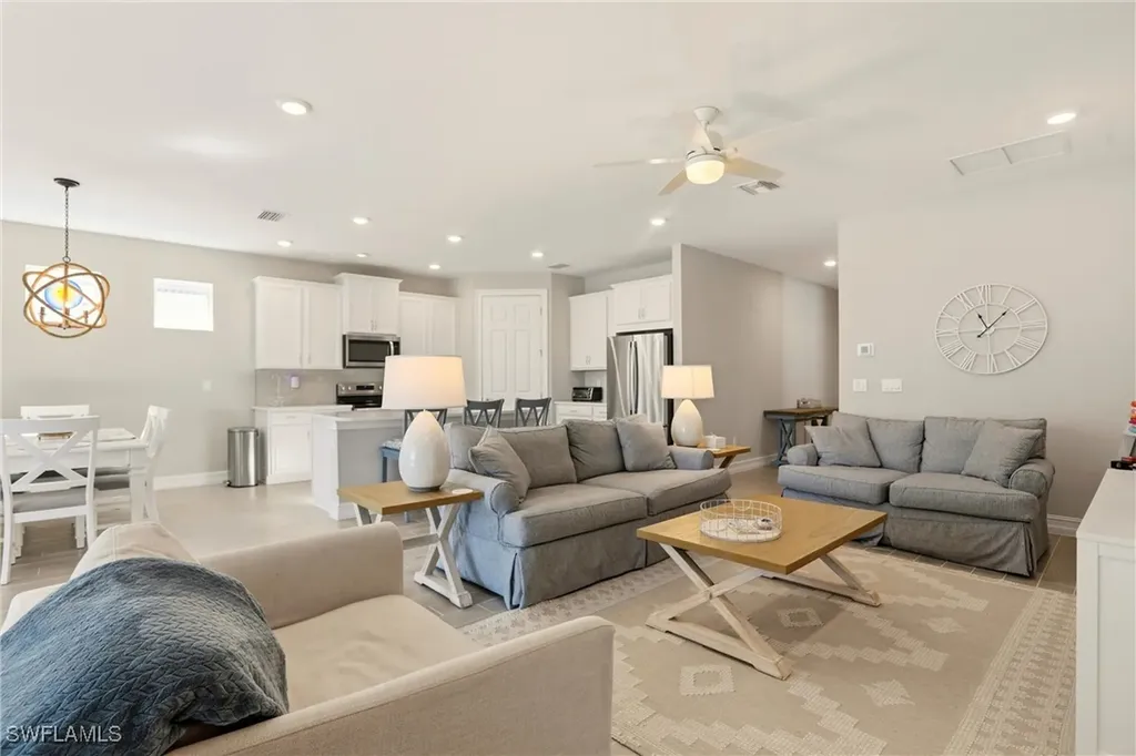 28137 Seasons Tide Avenue Bonita Springs FL 34135