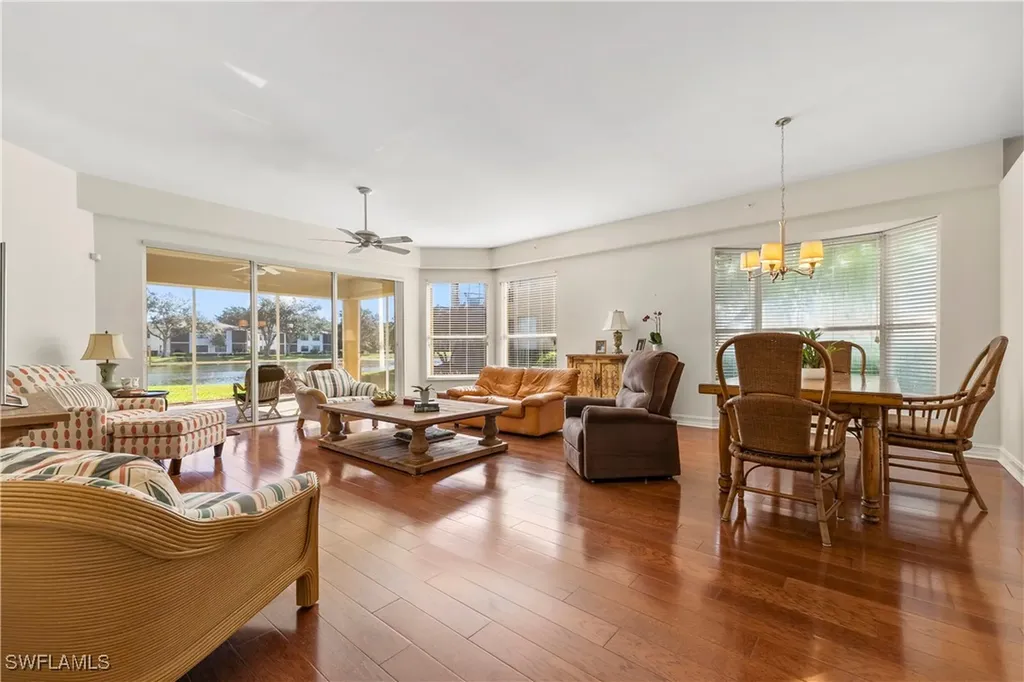 1875 Les Chateaux Boulevard Naples FL 34109