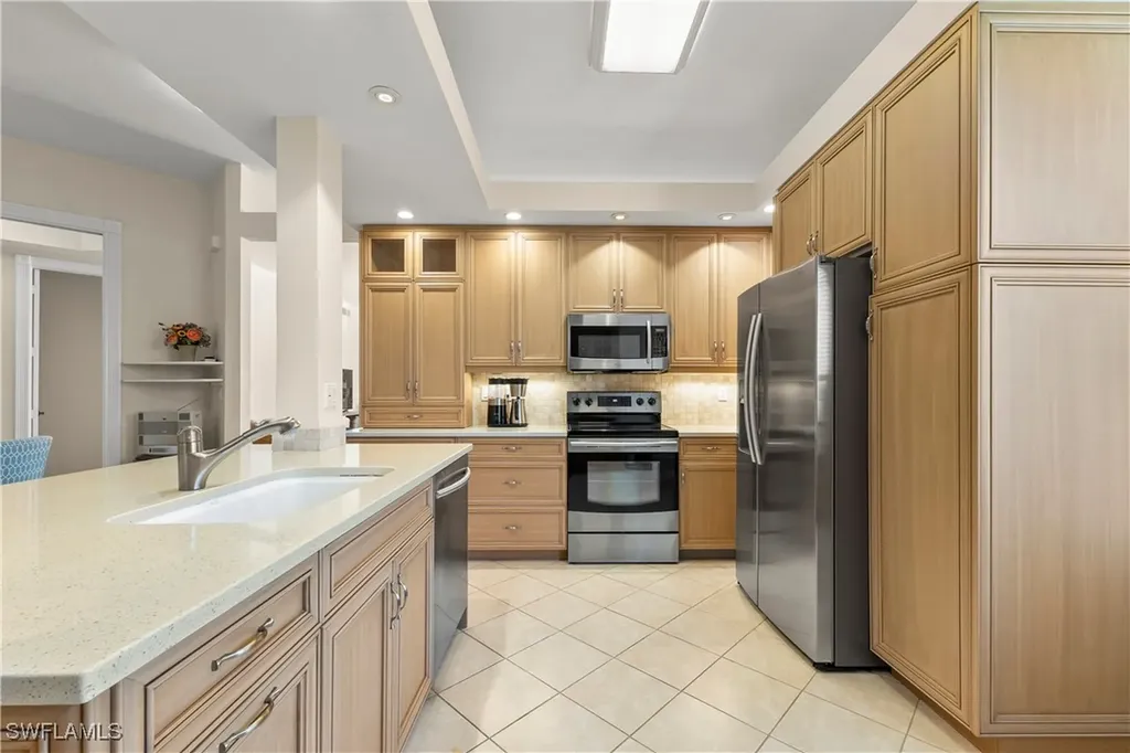 1875 Les Chateaux Boulevard Naples FL 34109