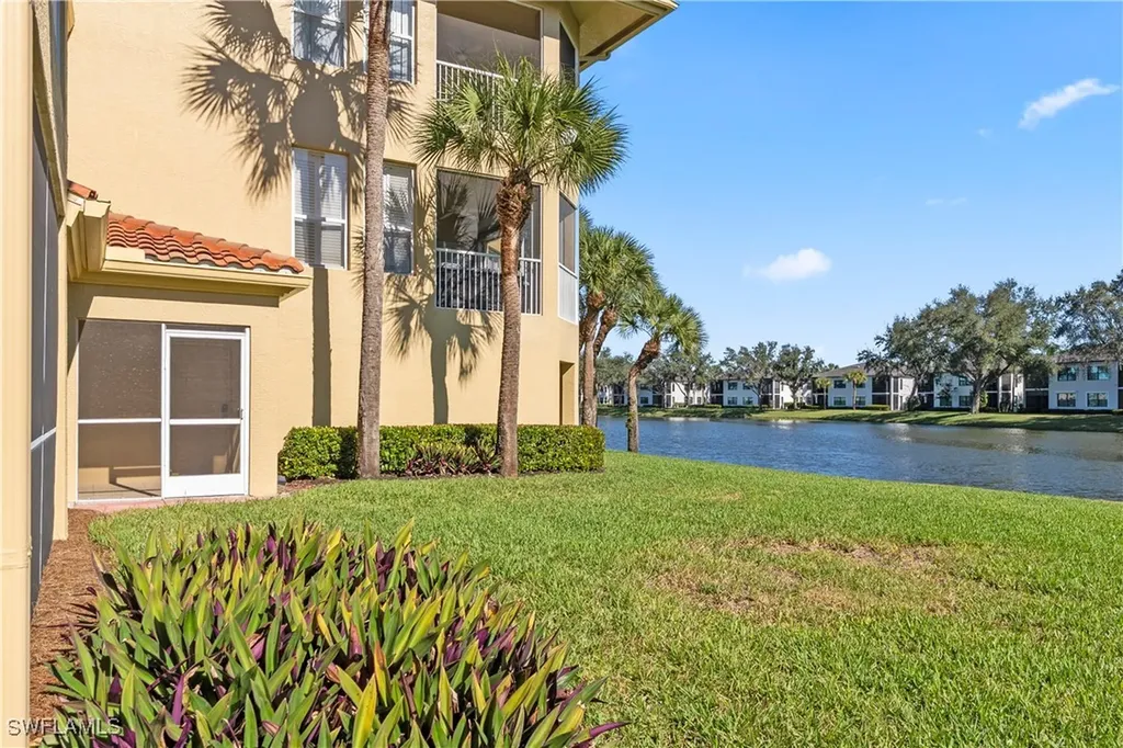 1875 Les Chateaux Boulevard Naples FL 34109