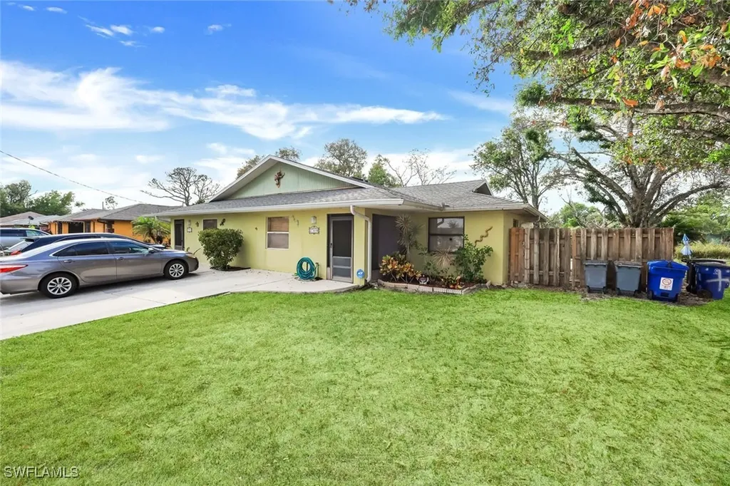 27810/27812 Pension Place Bonita Springs FL 34135