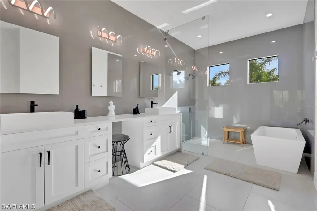 653 23rd Street SW Naples FL 34117
