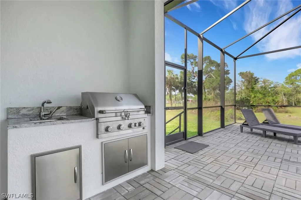 653 23rd Street SW Naples FL 34117