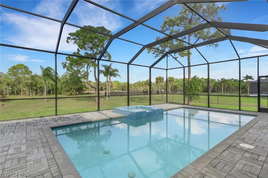 653 23rd Street SW Naples FL 34117