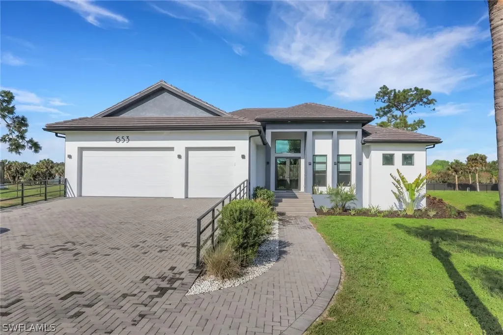 653 23rd Street SW Naples FL 34117