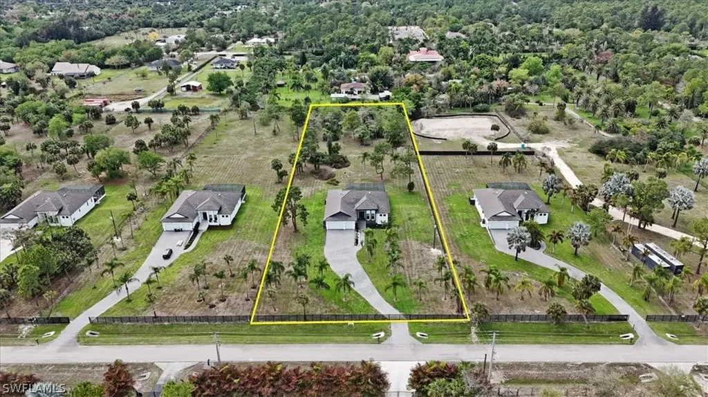 653 23rd Street SW Naples FL 34117