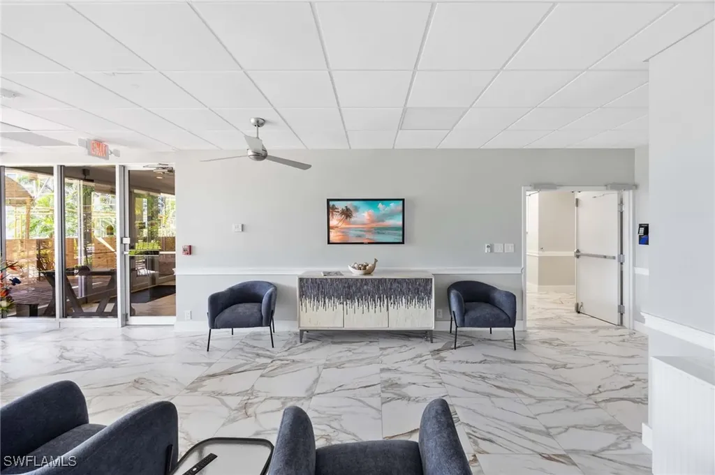 5 Bluebill Avenue Naples FL 34108