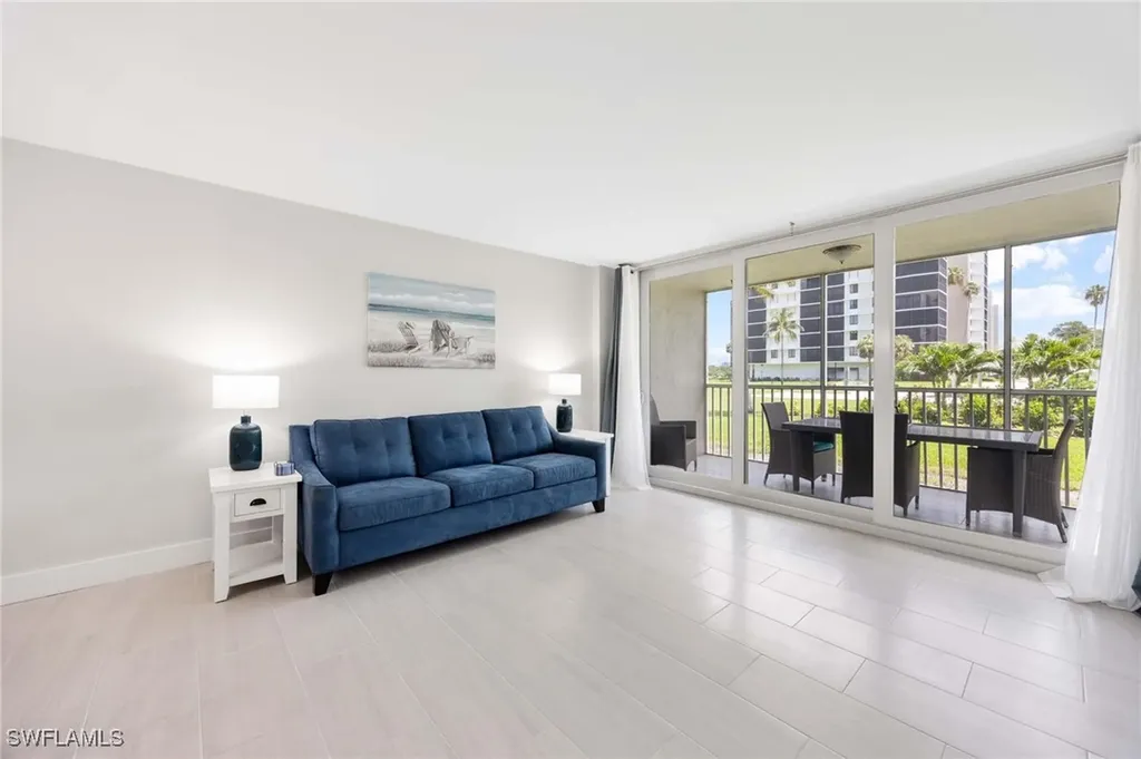 5 Bluebill Avenue Naples FL 34108