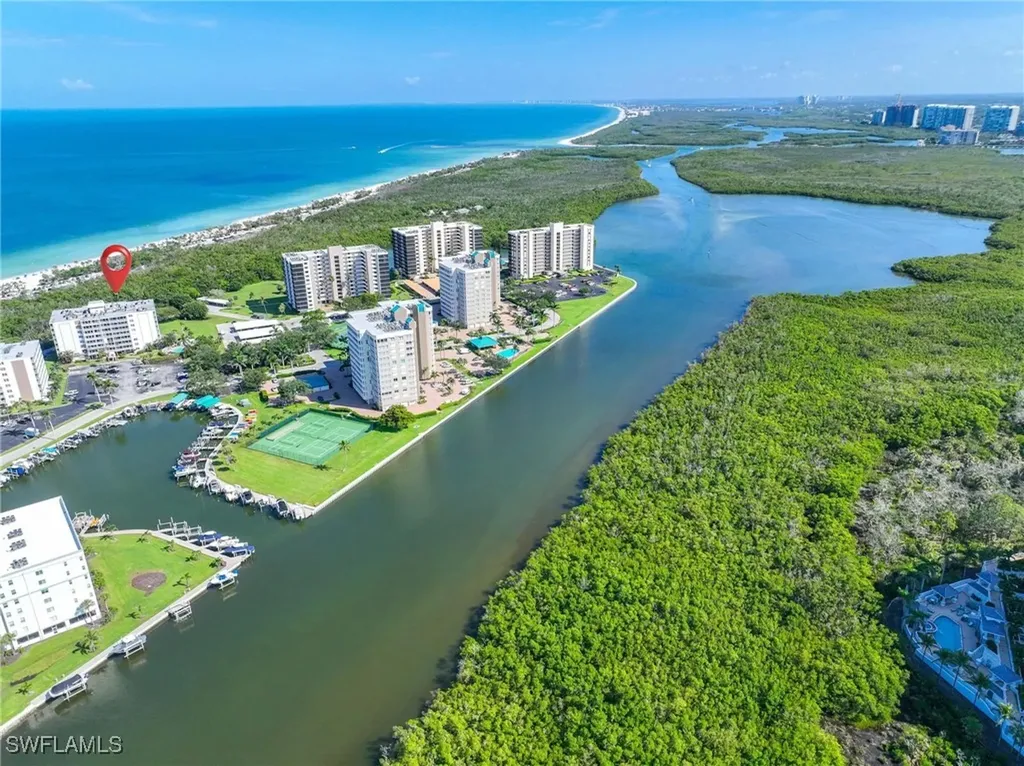 5 Bluebill Avenue Naples FL 34108