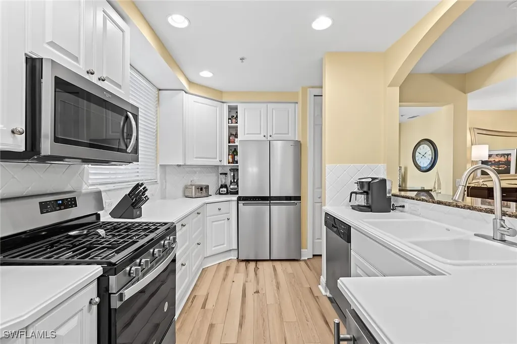 3985 Deer Crossing Court Naples FL 34114