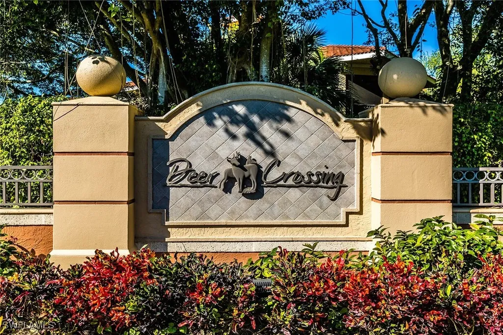 3985 Deer Crossing Court Naples FL 34114