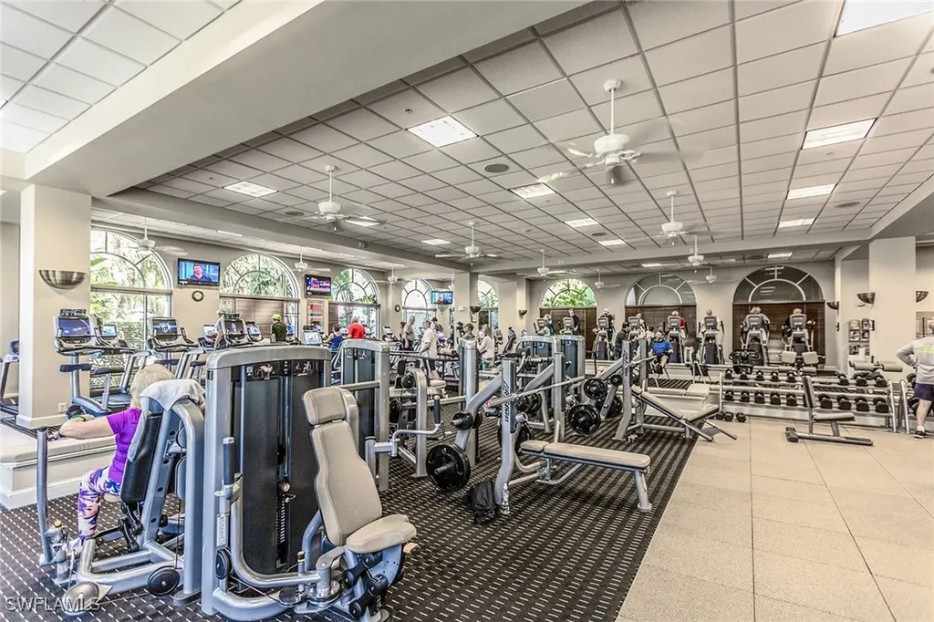 3985 Deer Crossing Court Naples FL 34114