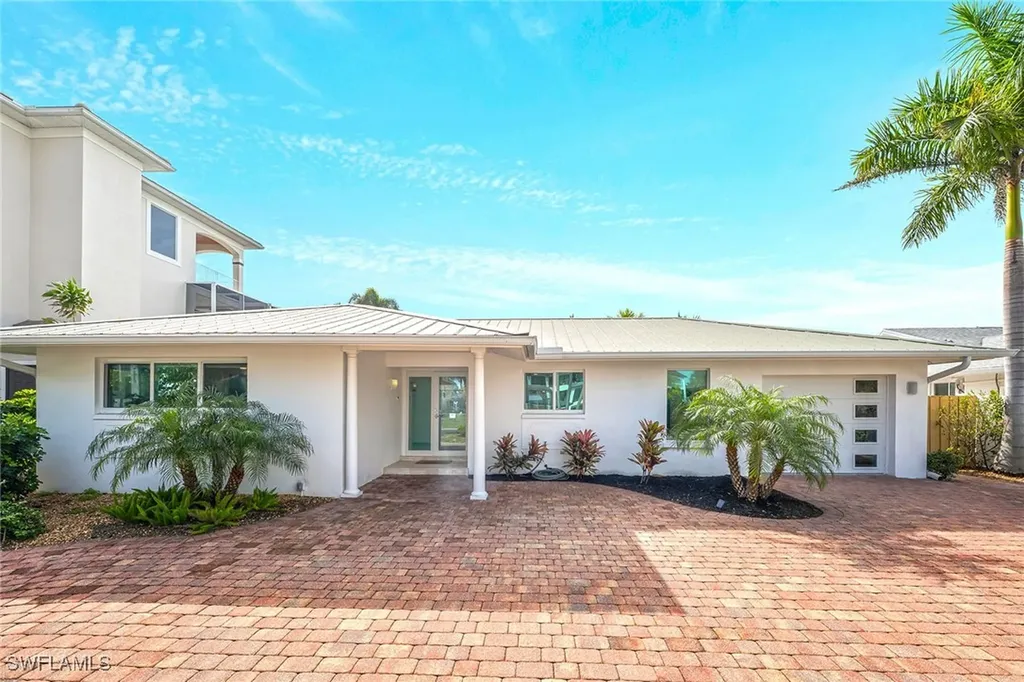 418 Germain Avenue Naples FL 34108