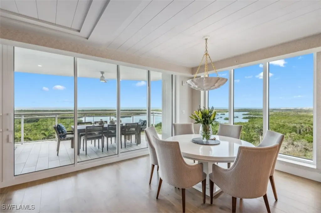 13925 Old Coast Road Naples FL 34110